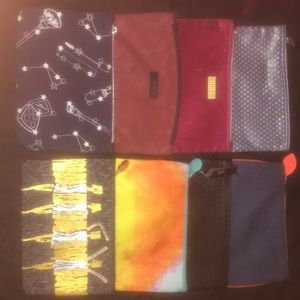 Ipsy zip up bags